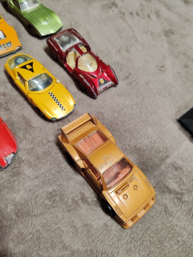 Lote de coches antiguos