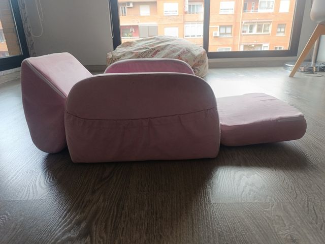 Sillón rosa convertible