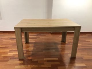 Mesa de comedor + 4 sillas IKEA