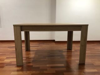 Mesa de comedor + 4 sillas IKEA