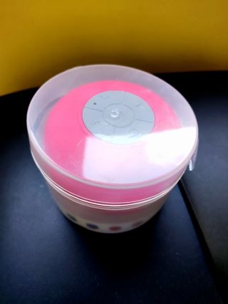 Altavoz bluetooth con ventosa