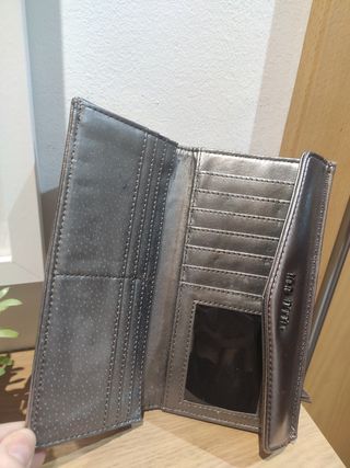 Cartera de Mango