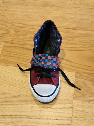 Zapatillas tipo converse