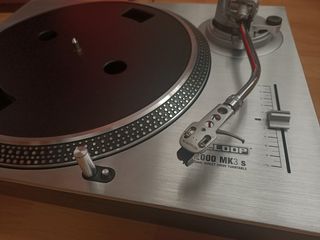 Plato Tocadiscos reloop 2000 mk3s