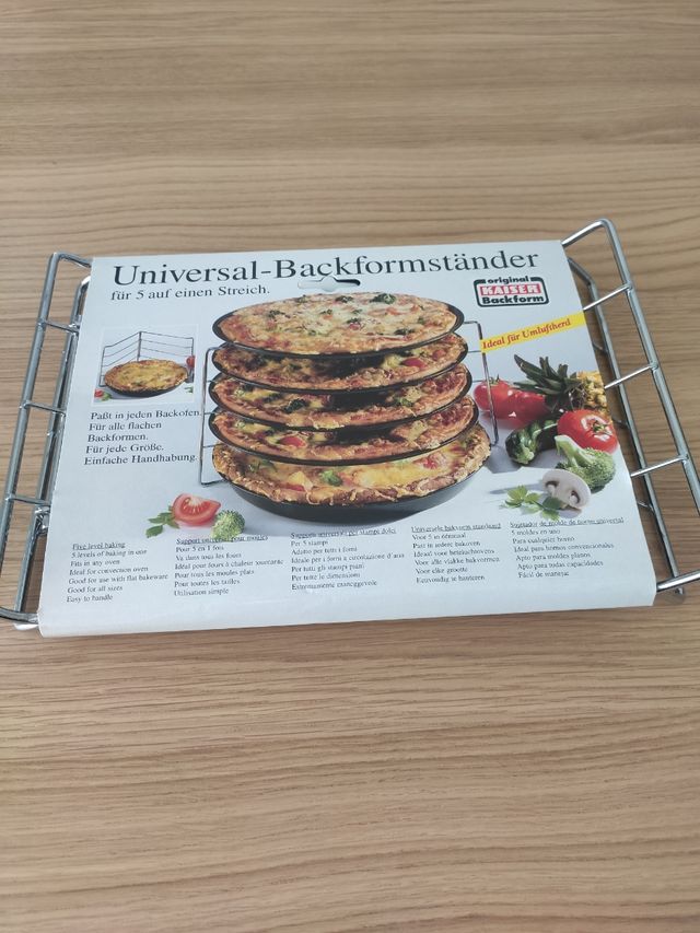 Supporto universale per stampi dolci e