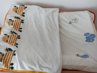 Colchoneta y dos fundas para cambiador Ikea