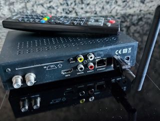 Receptor TV Satélite Engel RS8100Y
