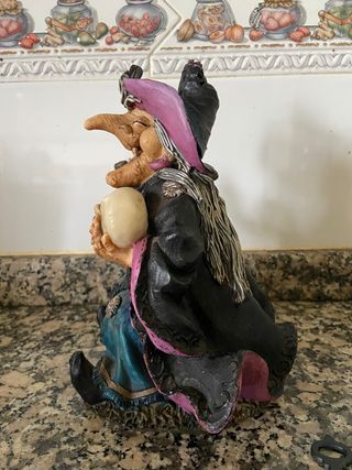 Bruja de cerámica