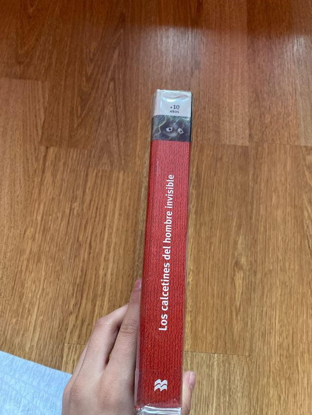 Los Calcetines del Hombre Invisible