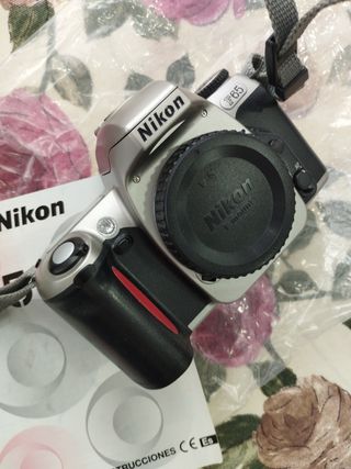 Nikon f 65