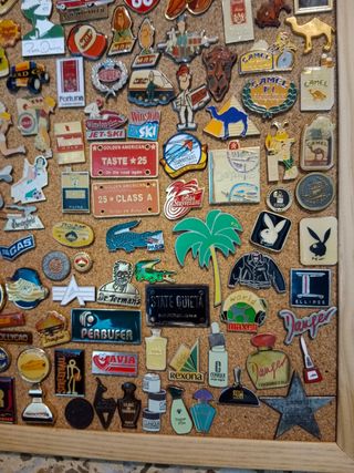 Pins Marcas Radio televisión etc