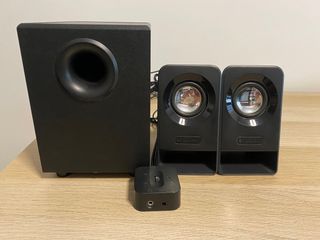 Altavoces Logitech Multimedia Speakers Z213 negro