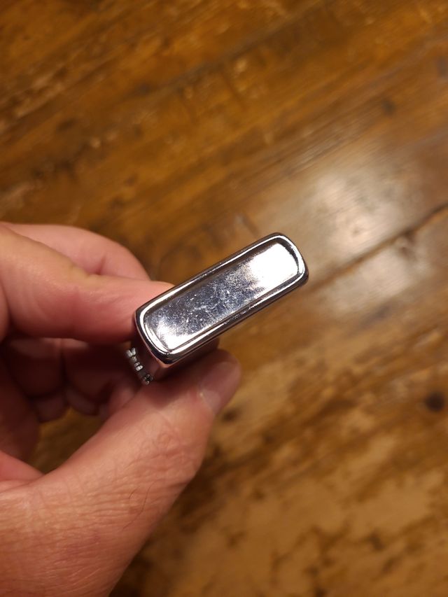 Accendino tipo Zippo