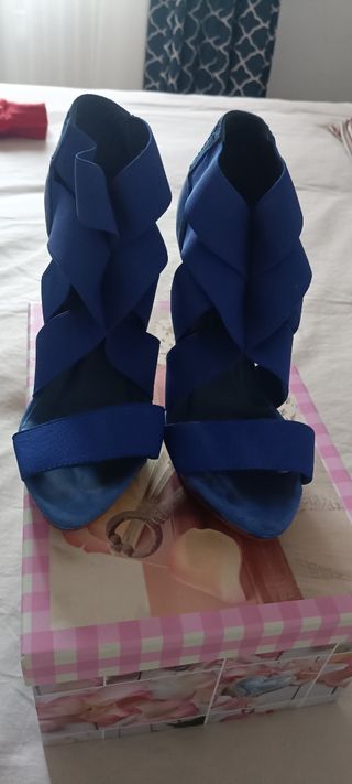 Zapatos Zara 36