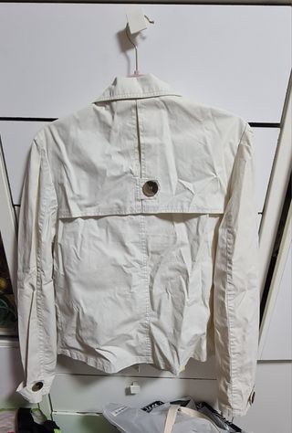 Gabardina corta Roxy