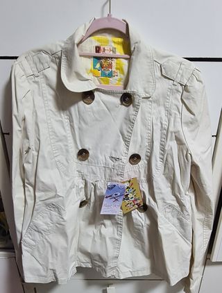 Gabardina corta Roxy