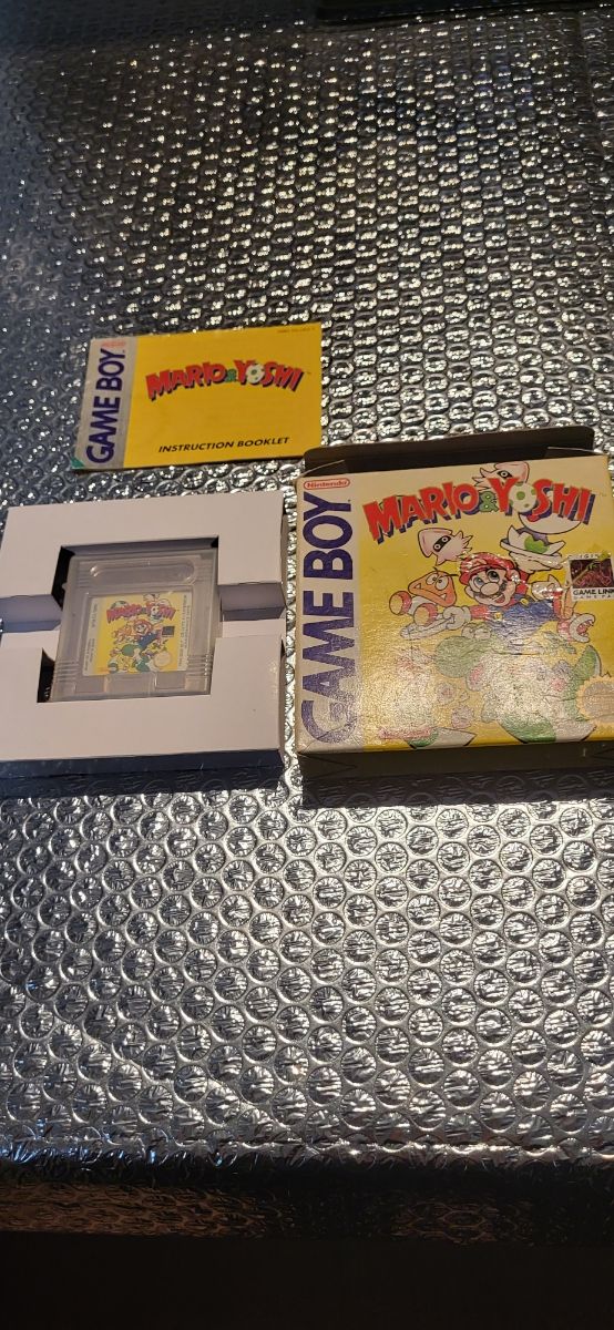 Mario Yoshi Gb Pal Uk