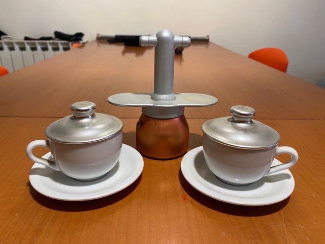caffettiera irmel maggiolina due tazze