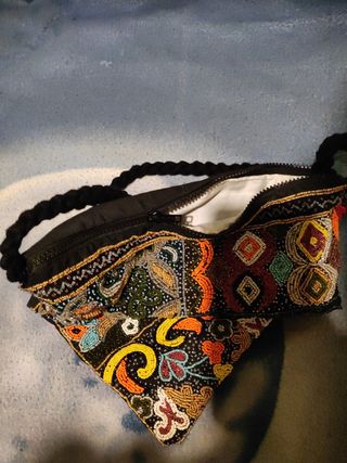 Bolso de abalorios