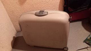 Maleta sansonite
