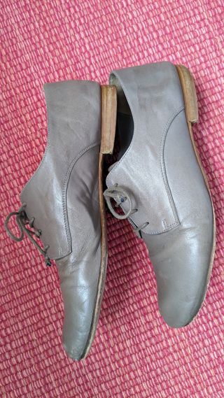 Zapatos piel cordones Gloria Ortiz