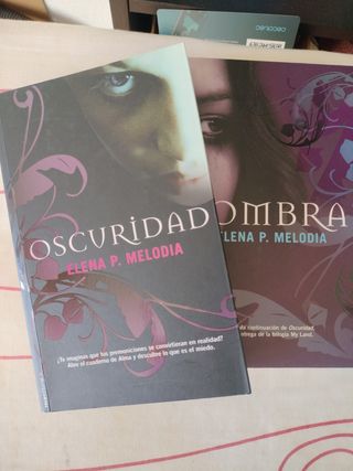 Libros oscuridad y sombra