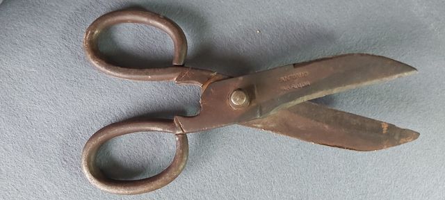 Antiguas tijeras forja Antonio Aranda