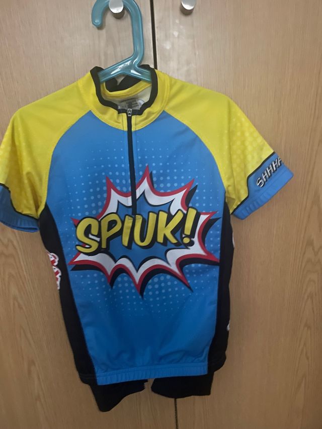 Conjunto ciclista niño:Maillot,pantalón,guantes