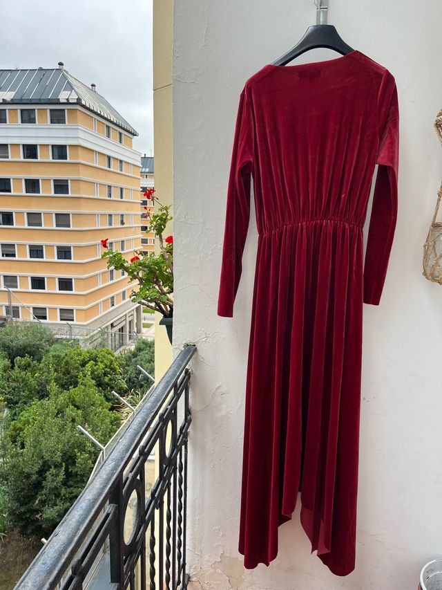 Vestido terciopelo granate Amitié