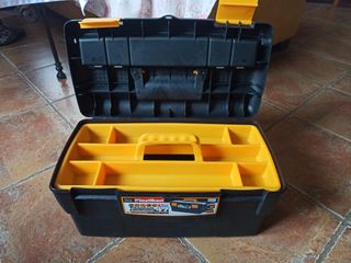 Caja de herramientas plástico resistente