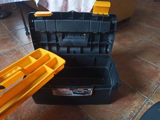 Caja de herramientas plástico resistente