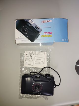 Dos cámaras de fotos