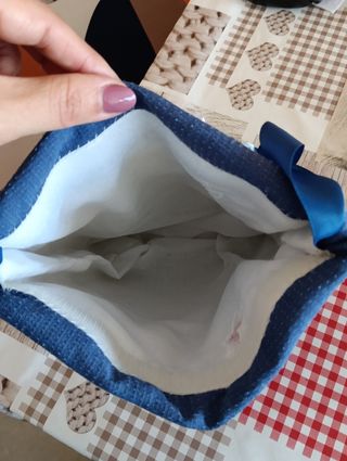 Bolso hecho a mano.