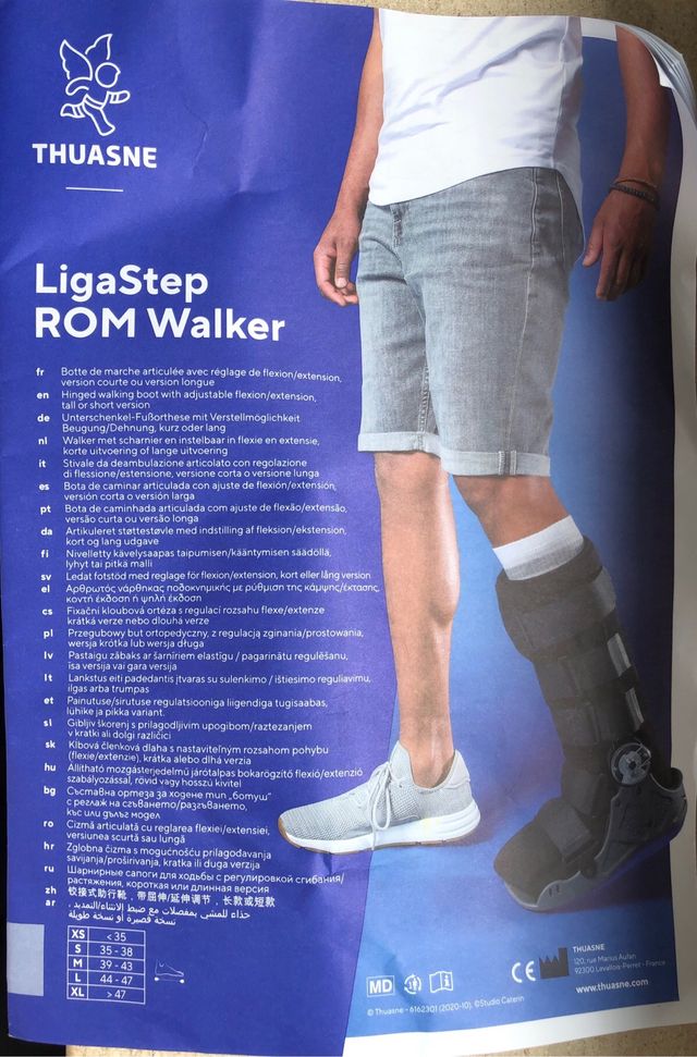 Bota walker articulada