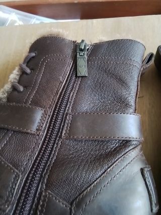 Botas  estilosas UGG modelo INGRID
