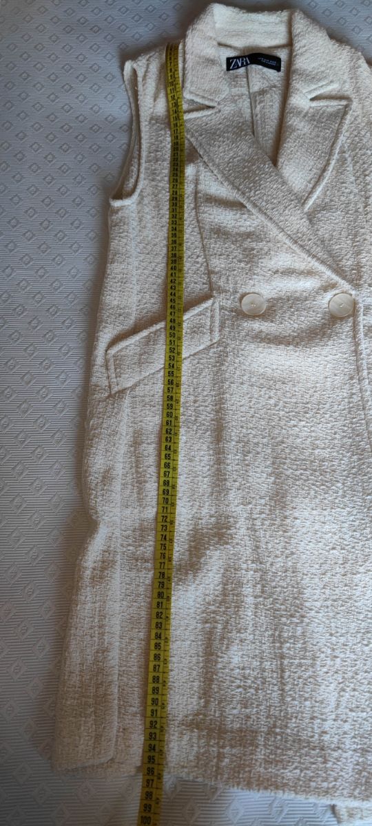 Chaleco largo de Zara