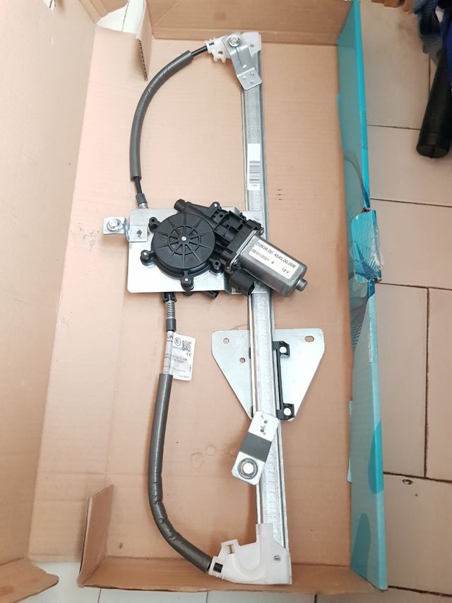 Elevalunas Eléctrico Renault Clio IV