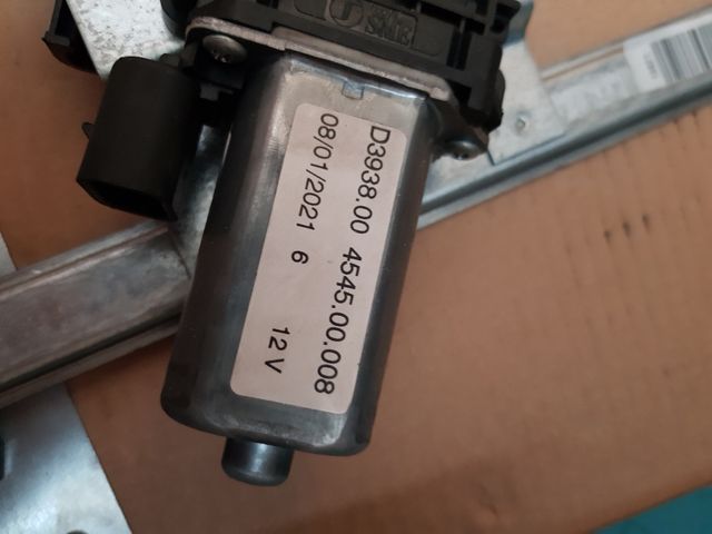 Elevalunas Eléctrico Renault Clio IV