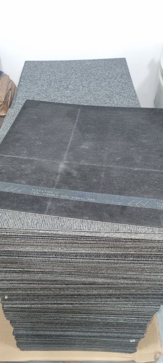 Baldosa Moqueta 50x50, precio por m².