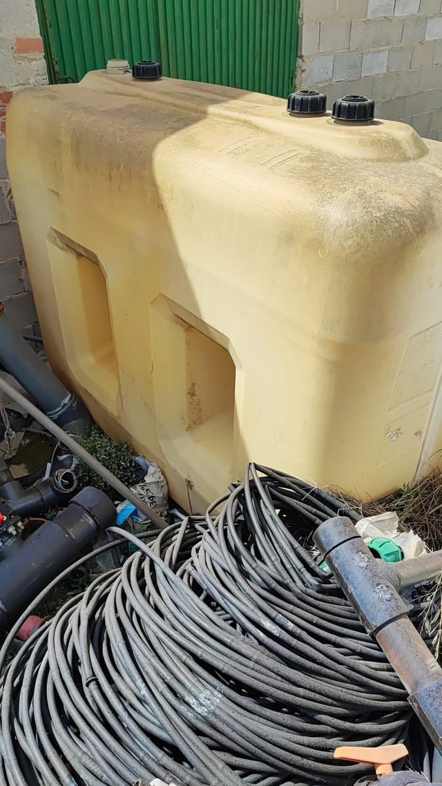 Deposito de gasoi de 2000 litros