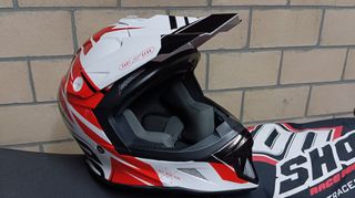 Casco enduro shot