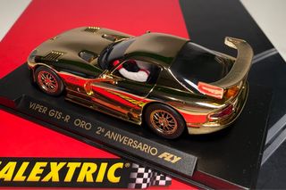 Scalextric Fly Viper Oro