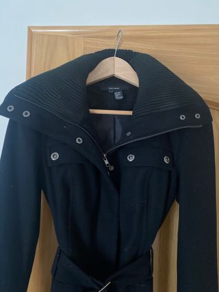 Abrigo chaqueton negro Zara