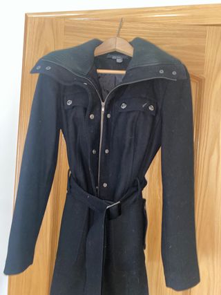 Abrigo chaqueton negro Zara