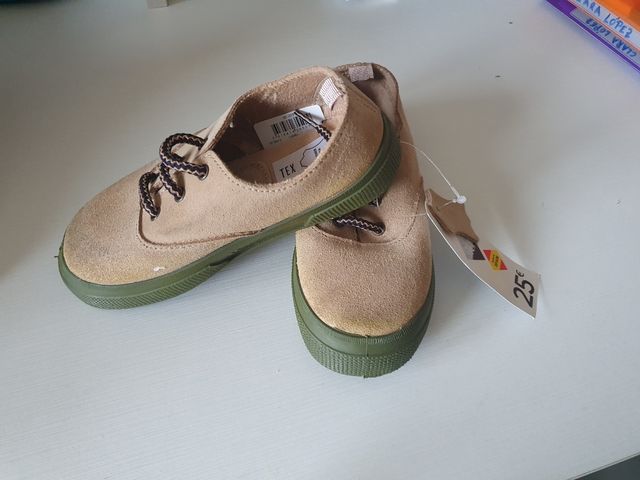 Zapatos niño talla 30 sin estrenar