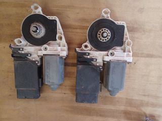 Motor elevalunas eléctricos delanteros 