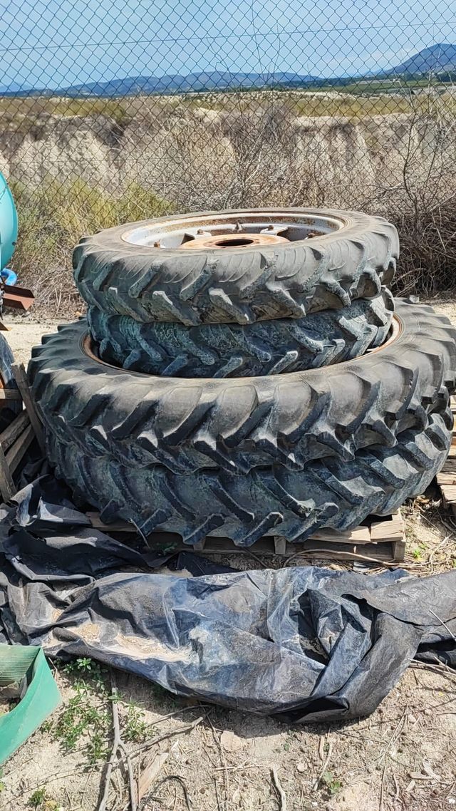 juego de ruedas finas