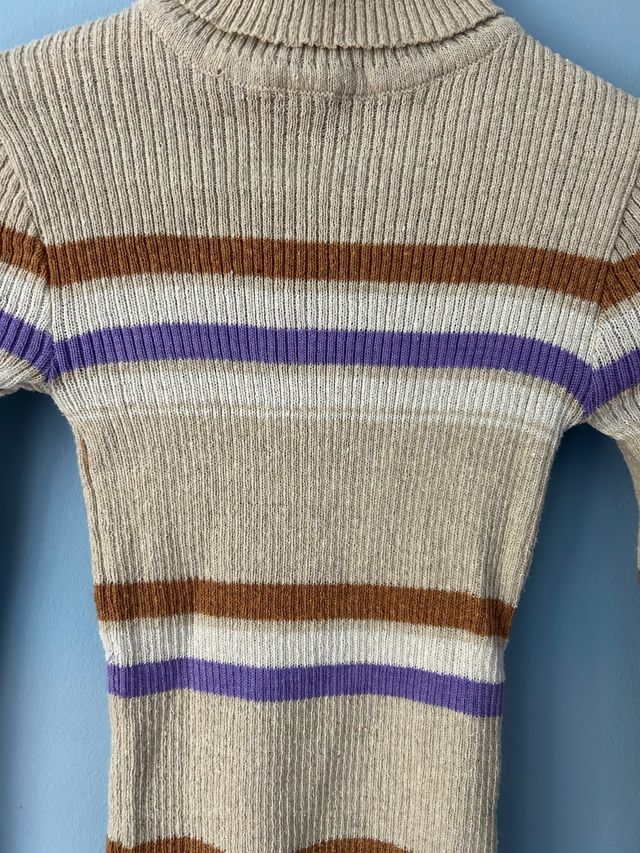 Jersey canalé cuello alto