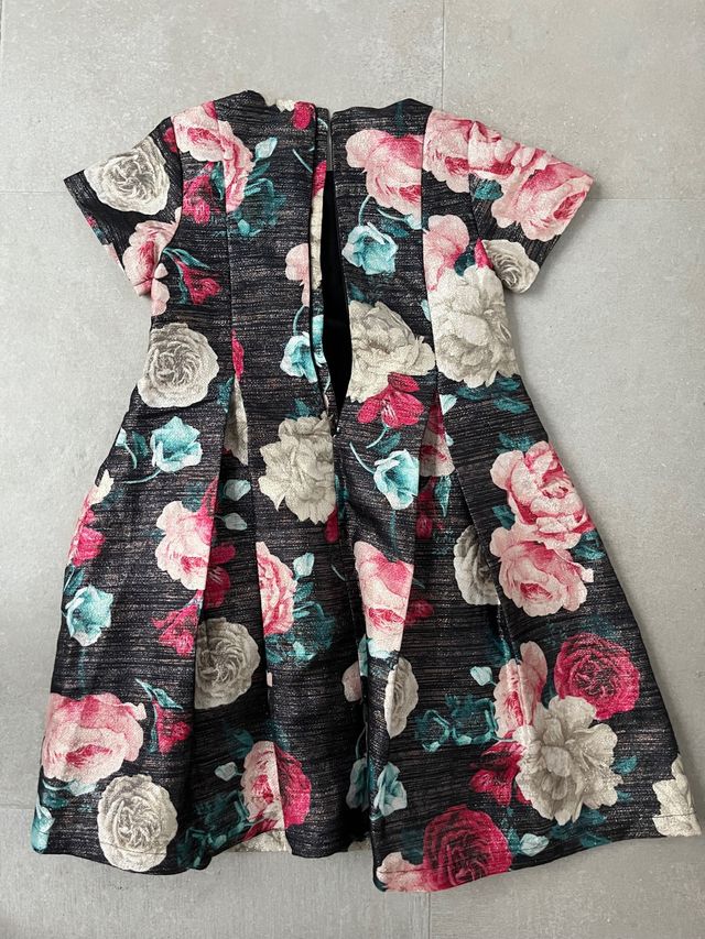 Vestido flores brillante Primigi niña 8 años 130cm