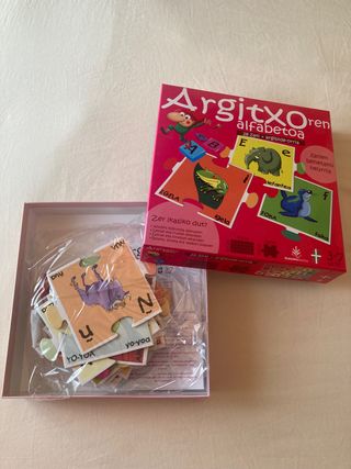 Puzzle Argitxo: Argitxoren Alfabetoa Abecedario